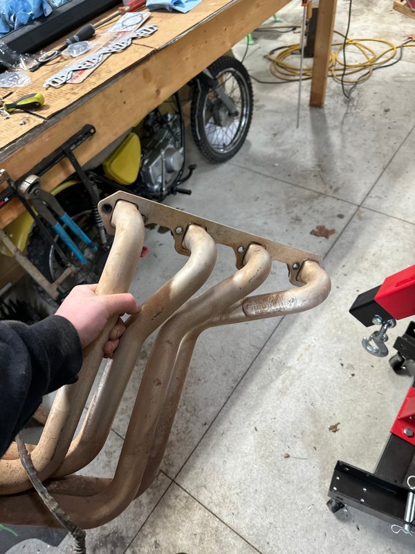 Exhaust headers, May 9, 2024
